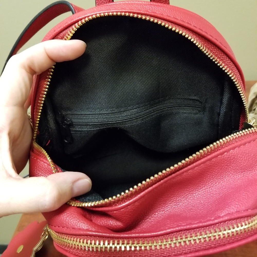 HAND PAINTED 100% Original Red Backpack! - Picture 12 of 12